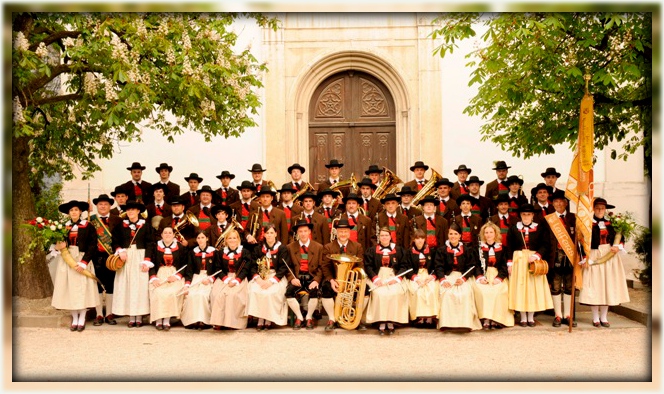 Gruppenfoto Musikkapelle Leifers